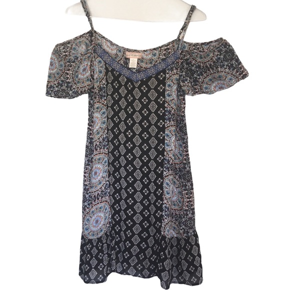 Band of Gypsies cold shoulder dress - Picture 2 of 6